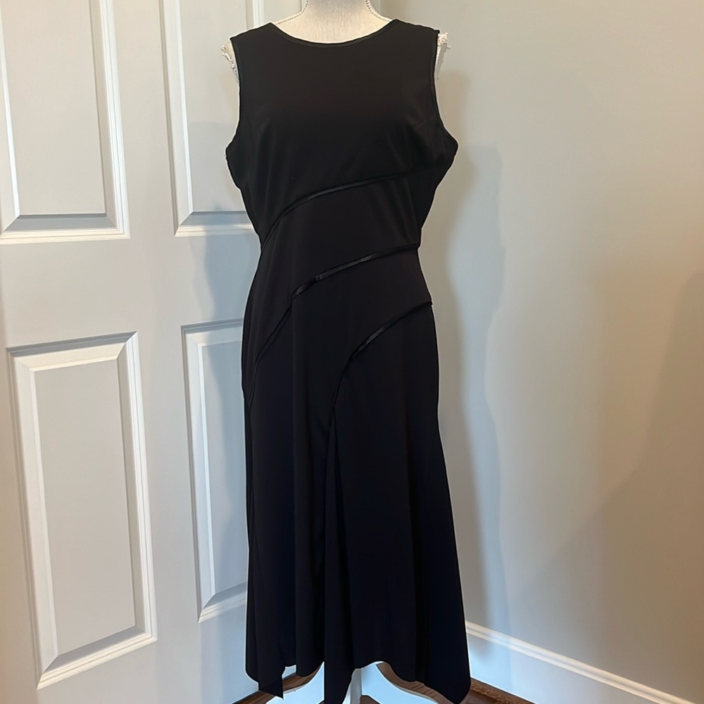 BAHARI GROUP BLACK MIDI DRESS